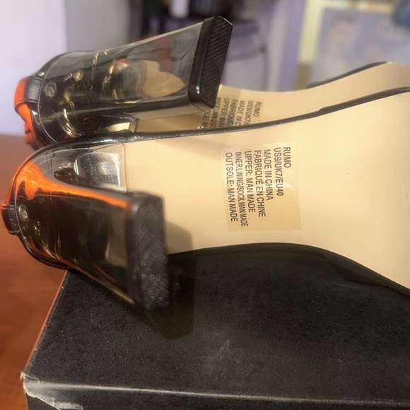 Rumo Pointed Toe Pump- Beige - Picture 8 of 9